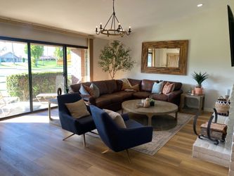 Arizona Leather Sectional sofa/couch
