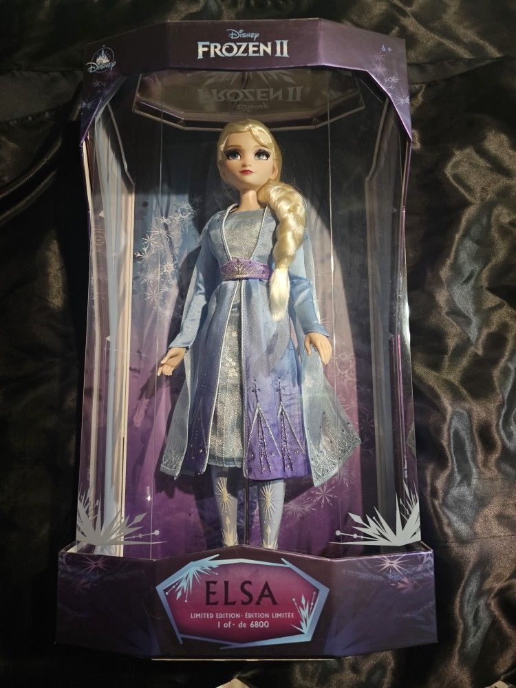 Elsa Frozen 2 Disney Store Limited Edition Doll 