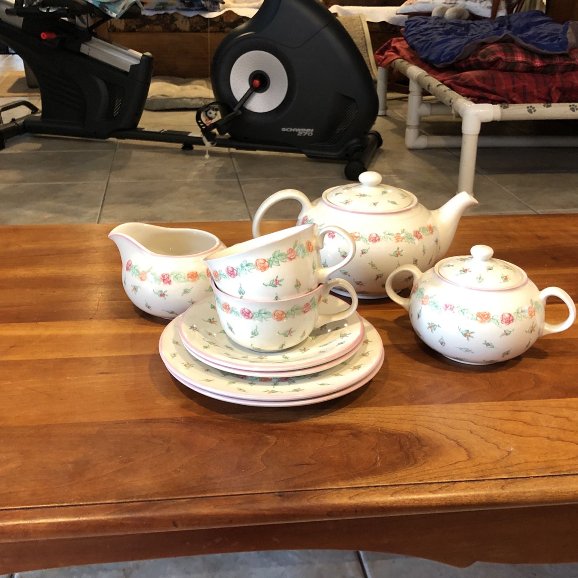 Vintage Laura Ashley Tea Set 2 Cups and Saucers, Tea Pot, Creamer, Sugar Bowl and 2 Plates. This Set Has Never Been used. This is Made in England