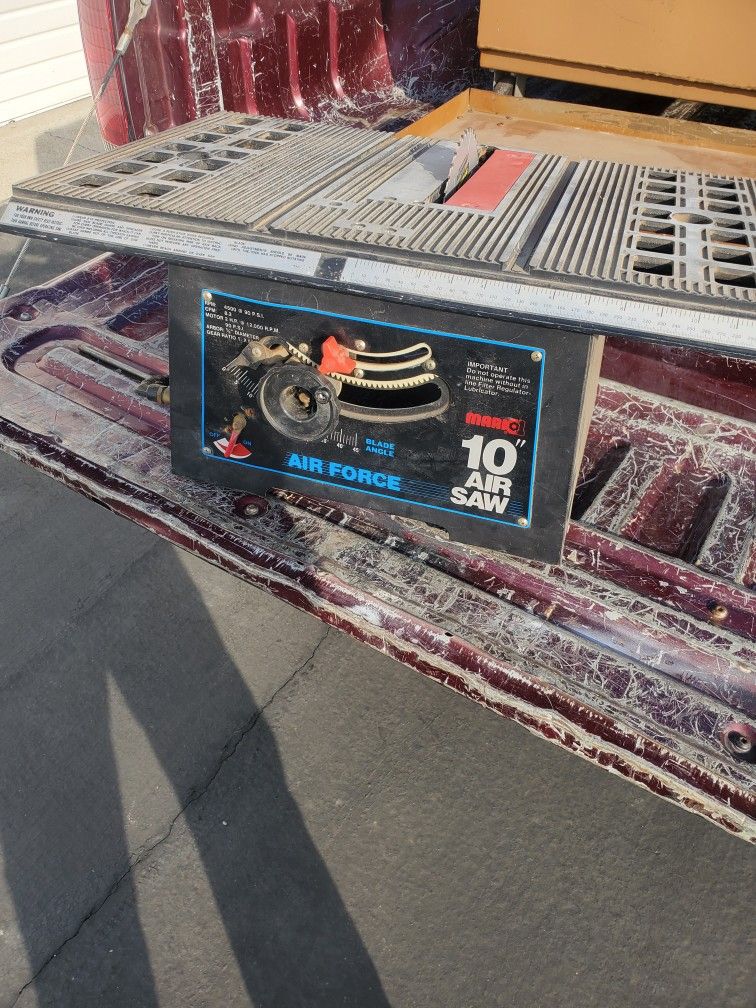 Pneumatic Air Powered Table Saw With New Blade