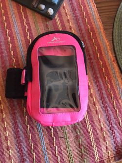 Cell phone holder for jogging