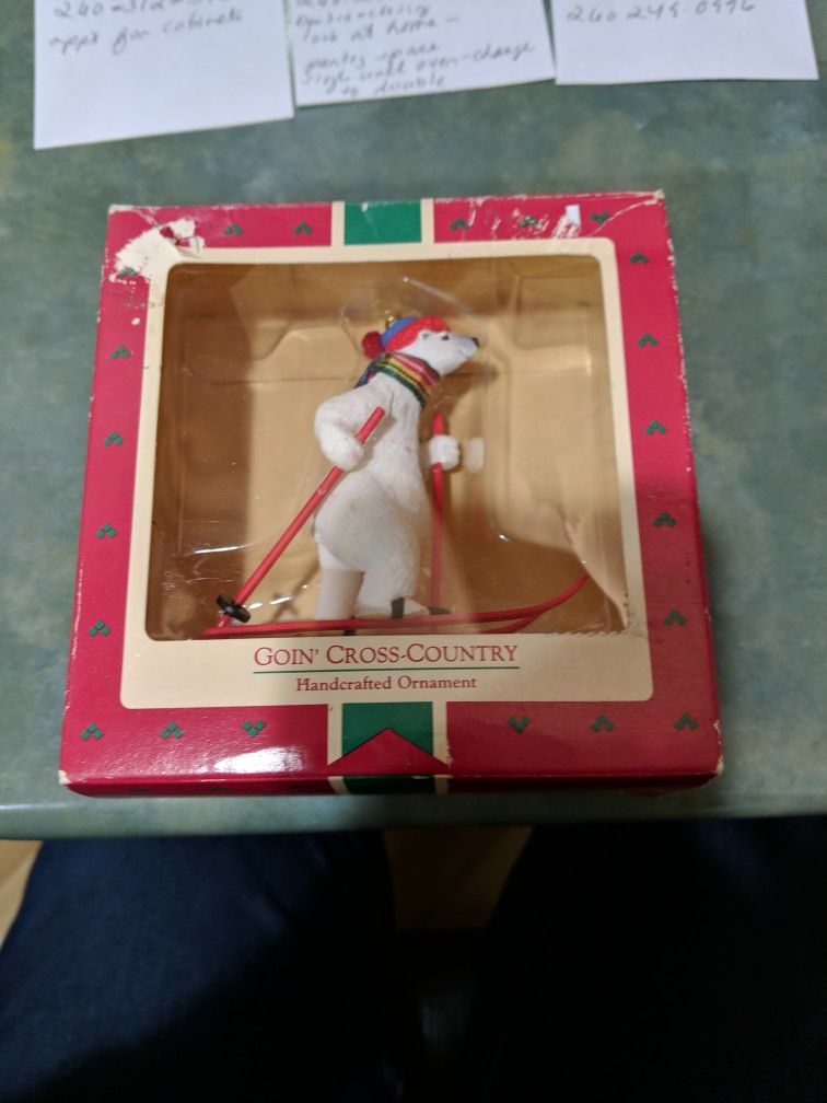 Hallmark 1988 Goin Cross Country Ornament