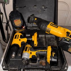 Dewalt Power Tool Set