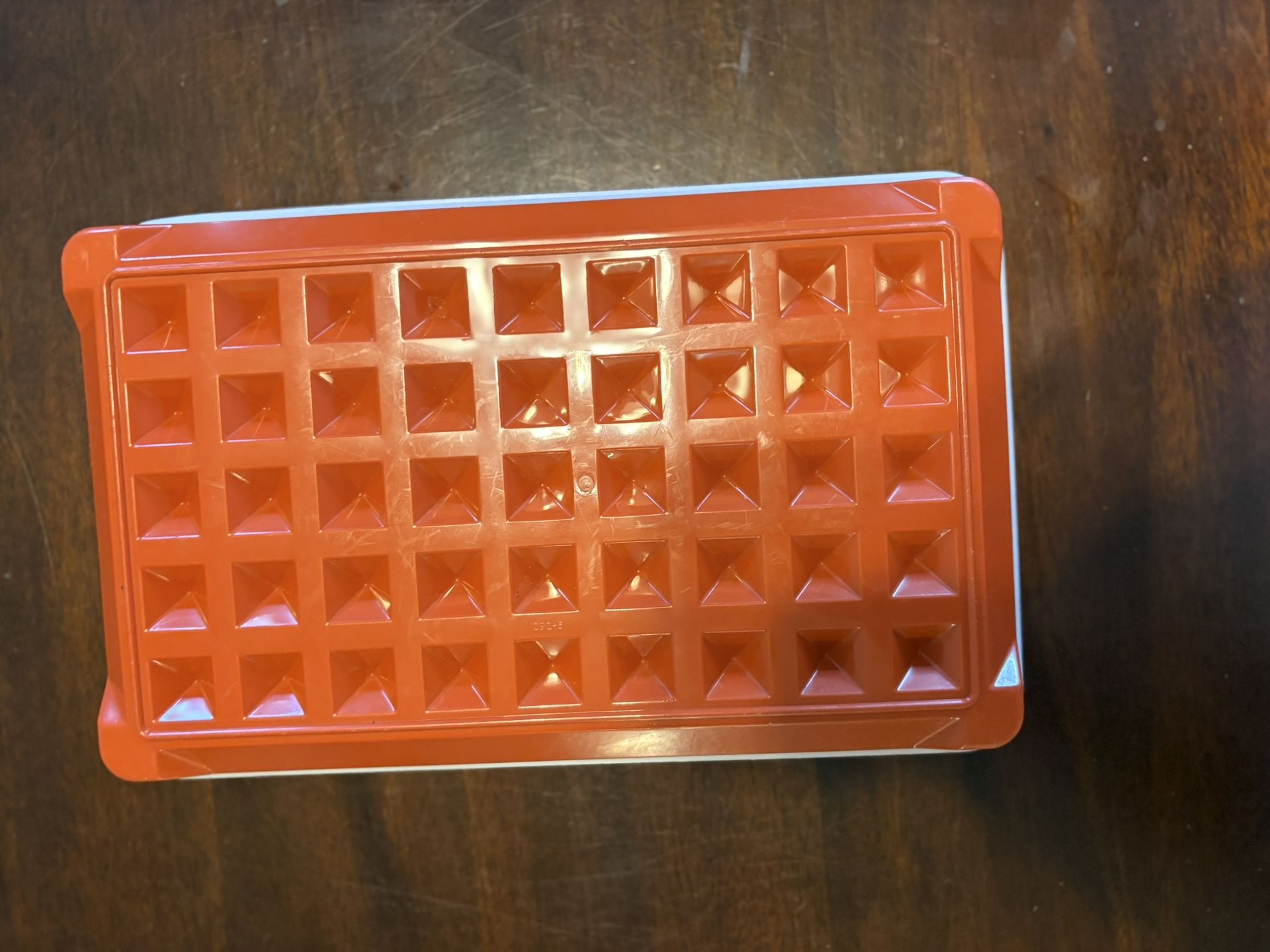 Vintage 1980's Tupperware Bacon Deli Meat Keeper Paprika Rust Orange w Sheer Lid