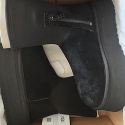 UGG Classic Dipper