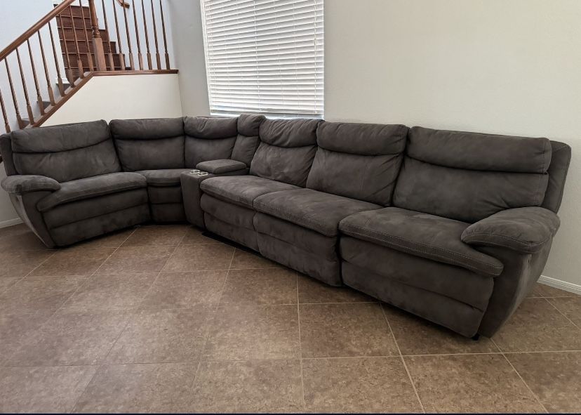 Gray Sectional Couch for Sale in Ontario, CA OfferUp