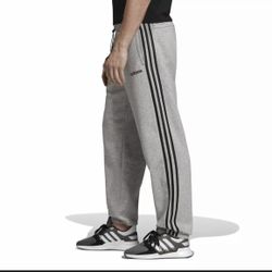 adidas Men's Essentials Fleece Tapered Cuff 3-Stripes Pants SC4 Grey XL NWT