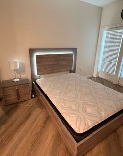 LED LIGHTING HEADBOARD ,BEDROOM FURNITURE,SAME DAY DELIVERY