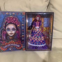 *BRAND NEW* 2022 Day Of The Dead Barbie