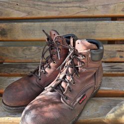 Work Boots Red Wing Size 9 Steel Toe