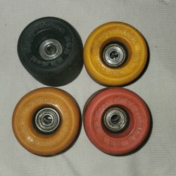 Used Vintage Kryptonics Skateboard Wheels. Used but usable! 60mm 63.5 csi