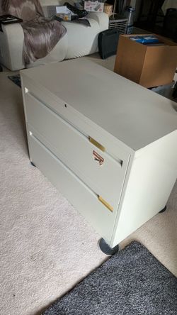 File cabinet