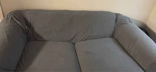 Couch set