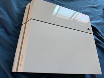 Playstation 4 (white)