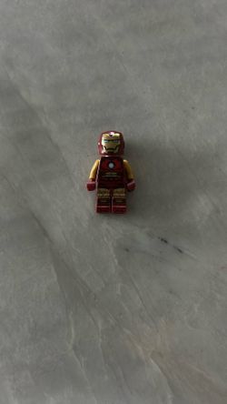 Ironman lego toy 3$