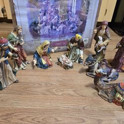 9 Piece Porcelain Nativity Set 1999 READ
