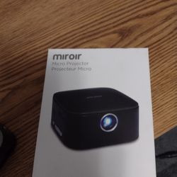 Mini Projector 