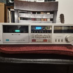 Sansui D770R
