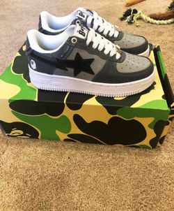 BAPE Black & Grey Patent Leather Sta Sneakers, size US 5, (New)