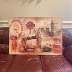 Wooden Canvas of London, England