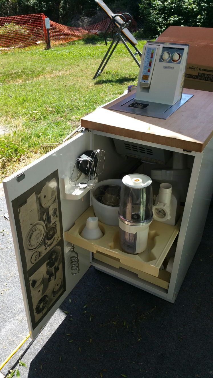 Ronson Foodmatic prep center counter 1970