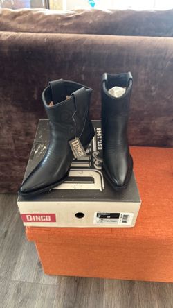 Dingo leather boots