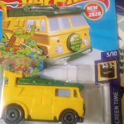 HOT WHEELS NICKELODEON TEENAGE MUTANT TURTLES PARTY WAGON