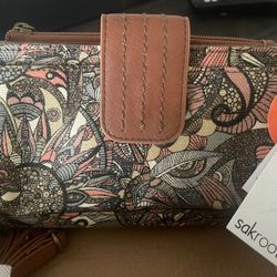 $30 Sakroots Smartphone Olympic Crossbody