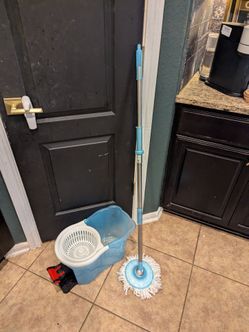 Hurricane Spin Mop System