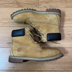 Authentic Timberland Junior Girls' Boots 12909 Size 6.5 Waterproof Nubuck