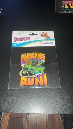 Scooby-Doo Munchies Run Magnet