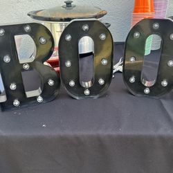 Halloween Decor - BOO