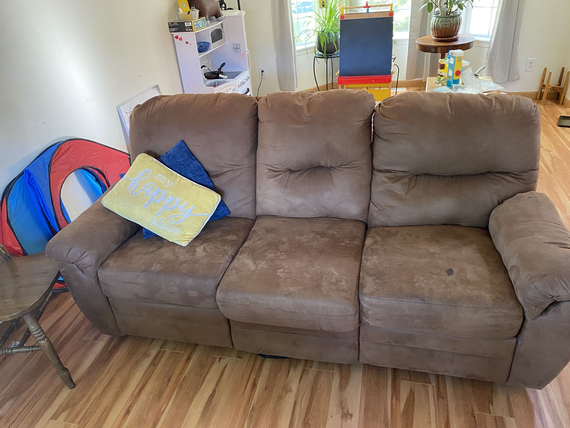 Full Size Reclining Couch