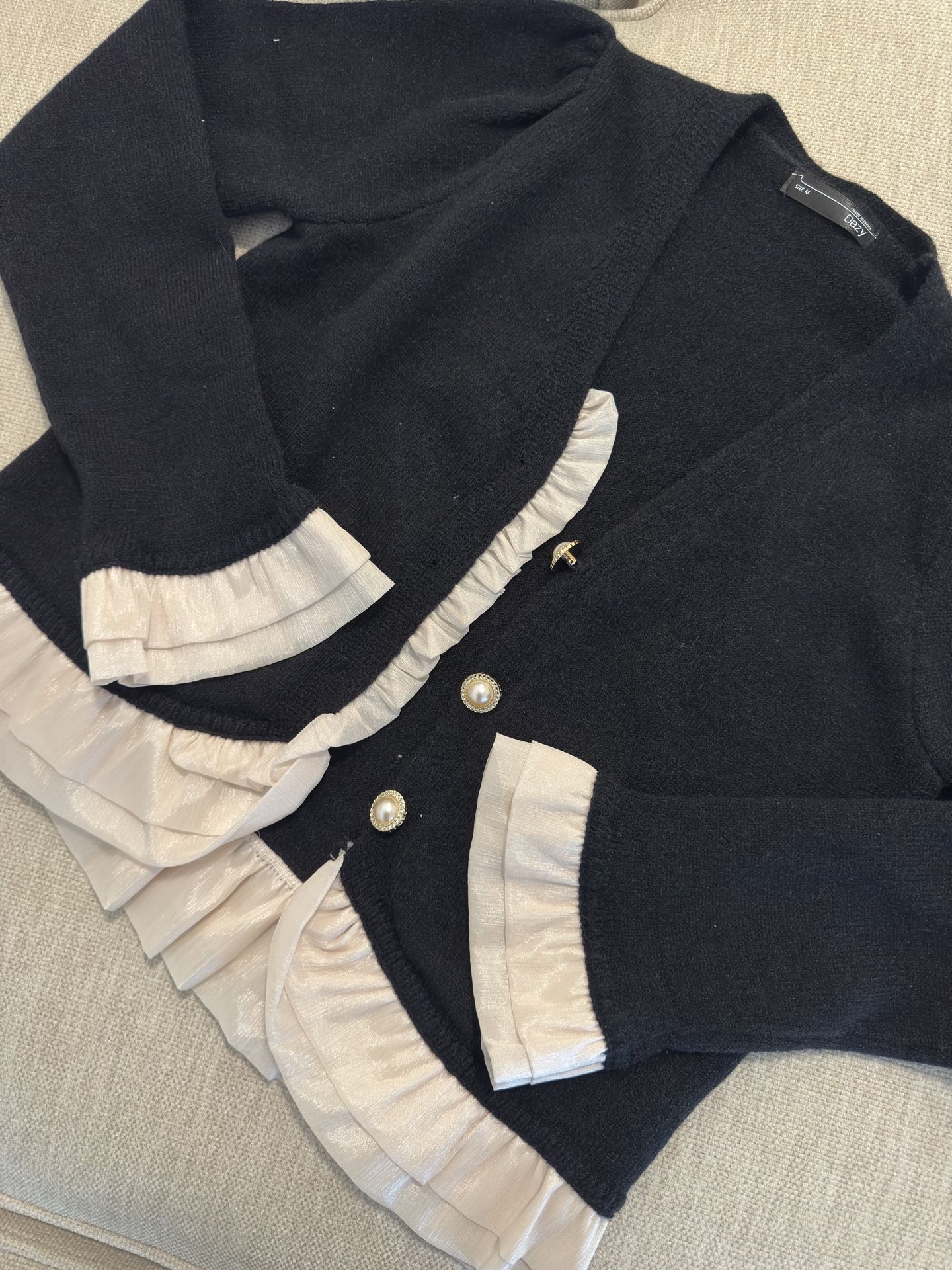 Women's sweater