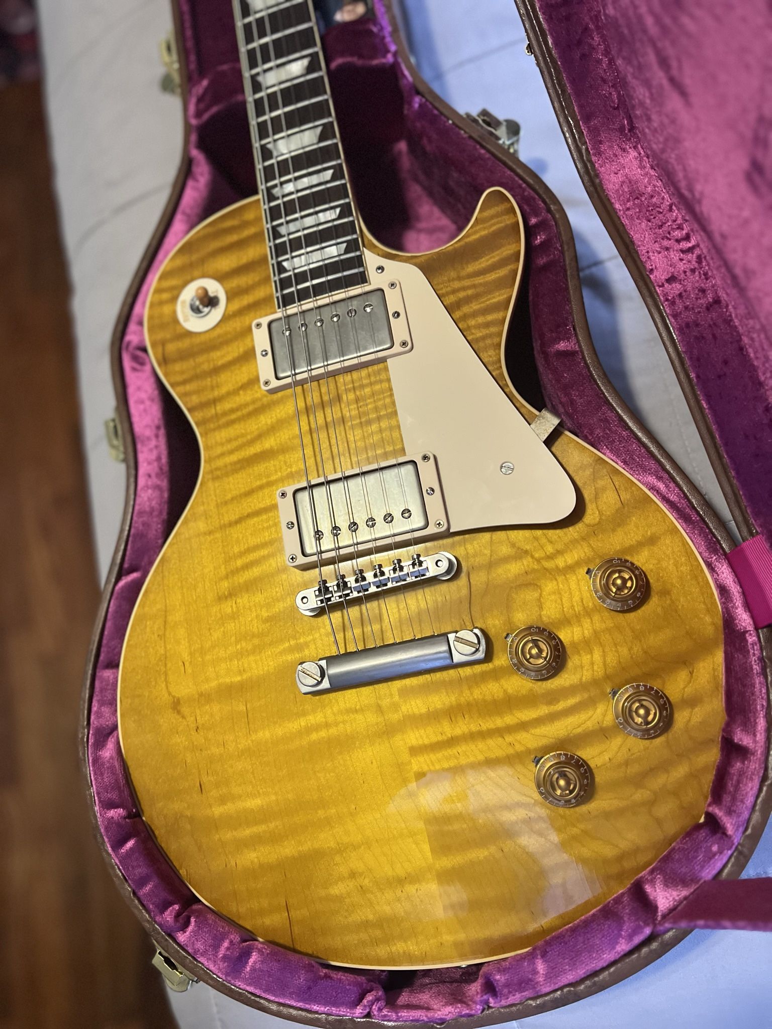 GIBSON CUSTOM SHOP LES PAUL R8!