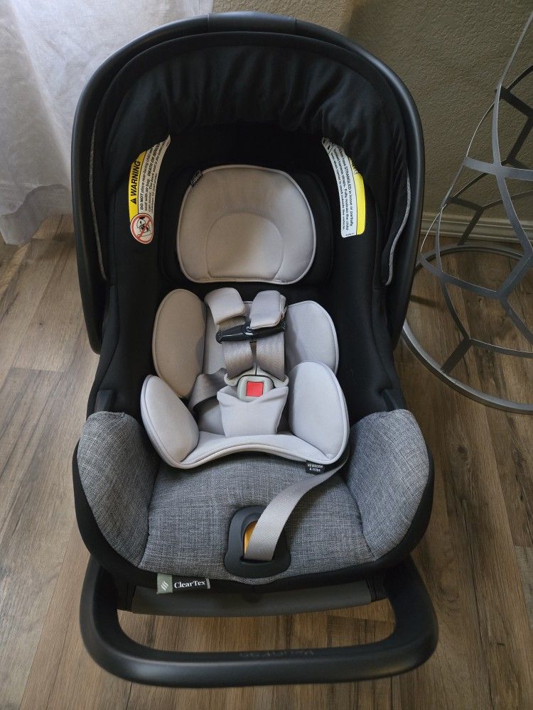 Chicco Keyfit 35 Car Seat