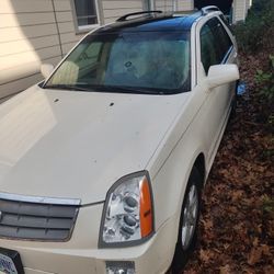 2004 Cadillac SRX