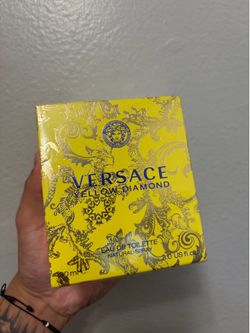 Versace Yellow Diamond perfume