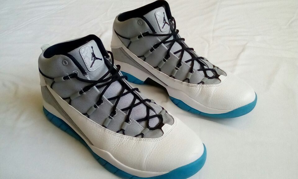 JORDAN Shoes, sneakers. Jordans. Men's shoes. Size 10 US, 44 eu. Basketball shoes Kicks Sneaks Michael Jordan