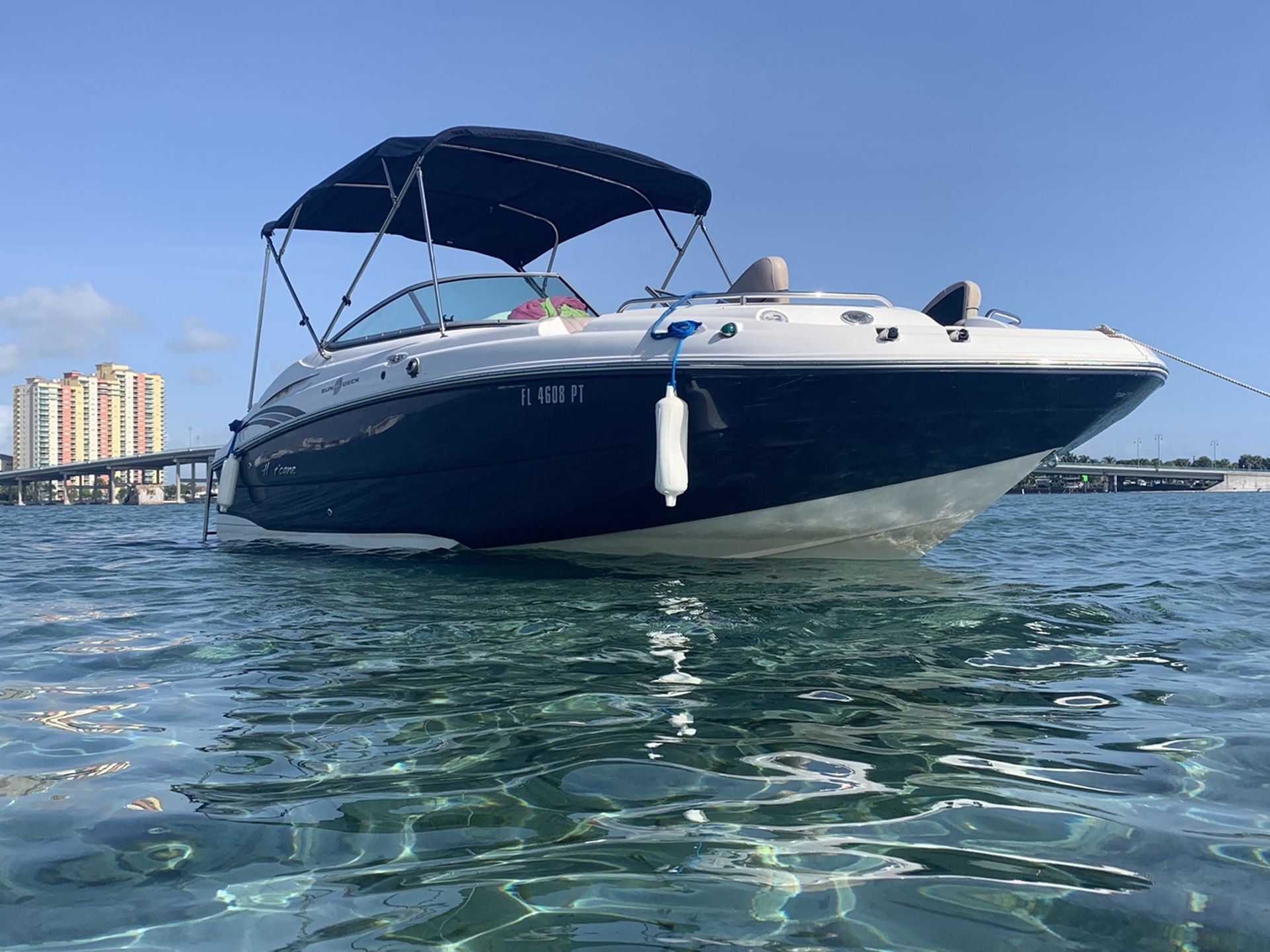 2014 hurricane sun deck 2200