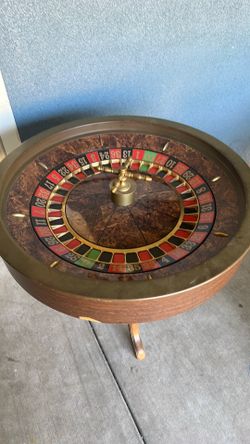 Roulette table