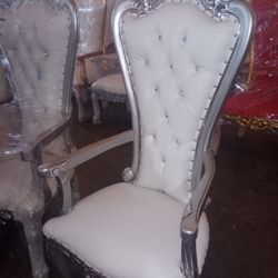 White And Silver Throne Chairs ( Ask For Jose )