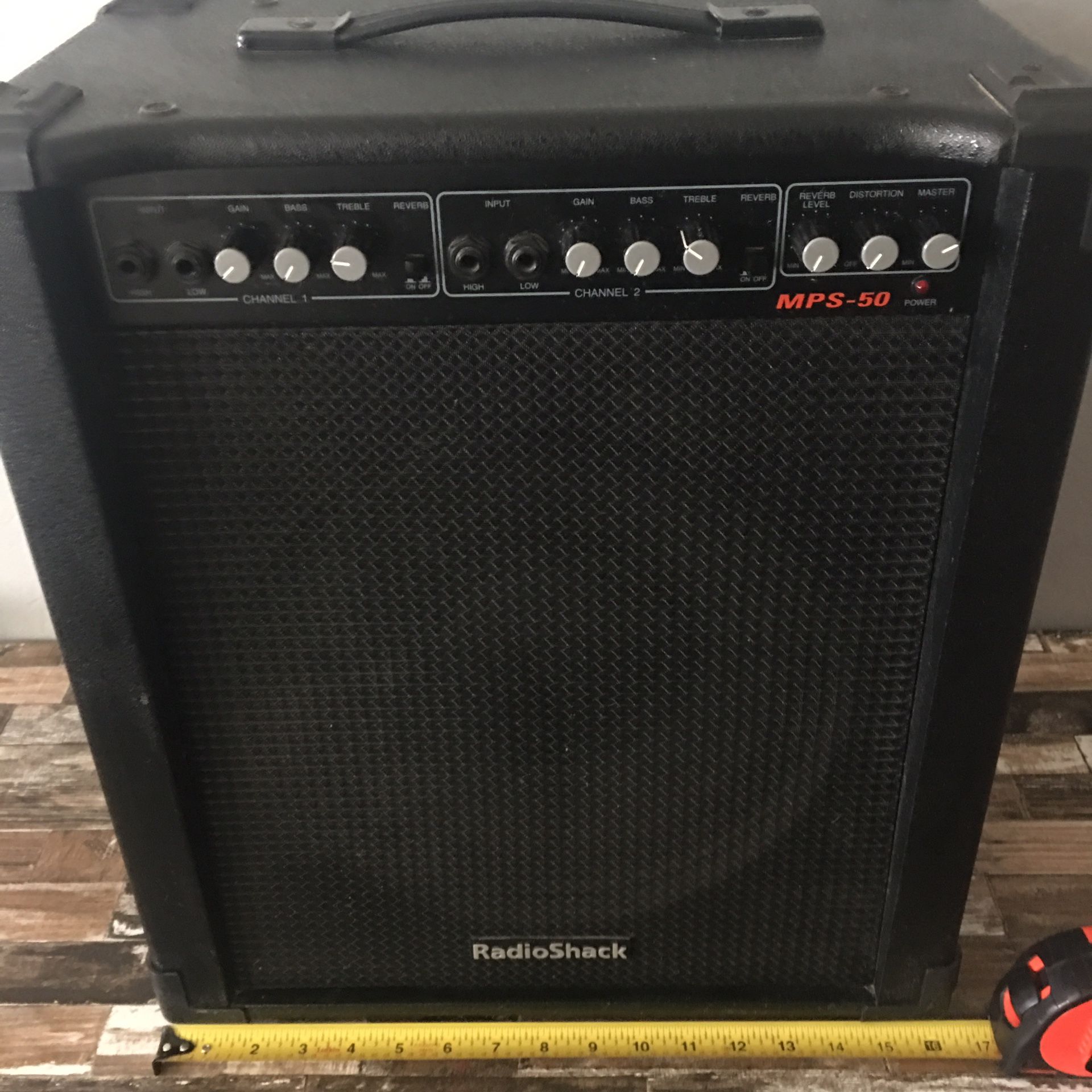 RadioShack Guitar/Mic Amp