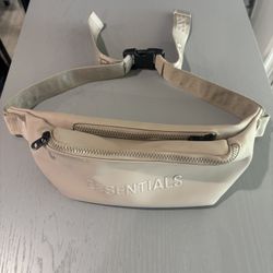 Essentials Crossbody/Waist Bag: Fear of God