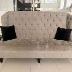 Custom-Made Sofa in excellent shape