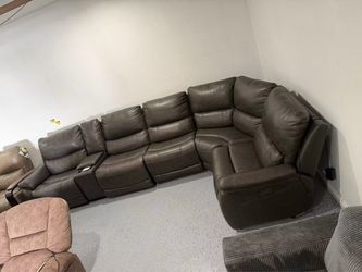 Wylder Leather Power Reclining Sectional with Power Headrests