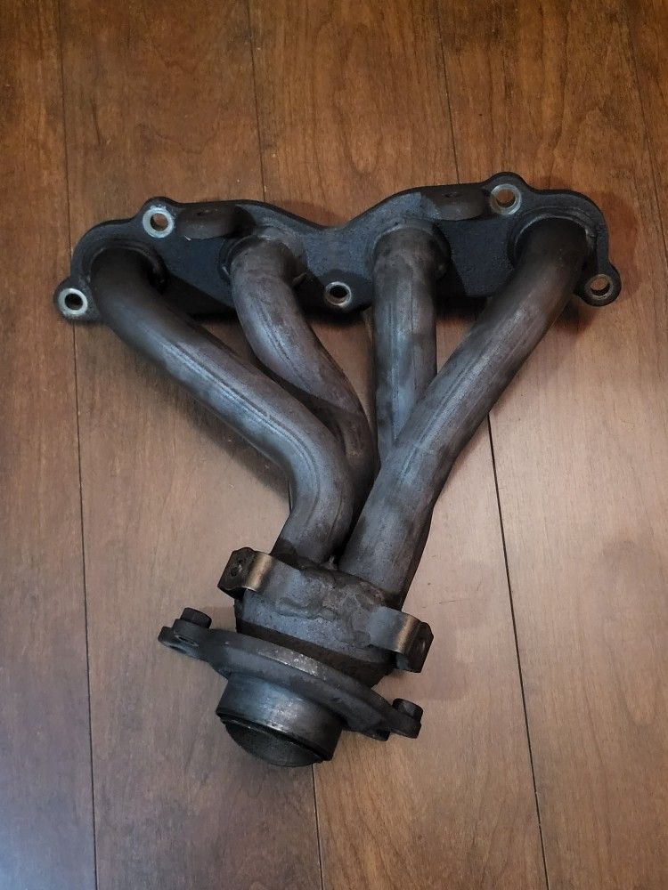 02-05 Honda civic si hatchback ep3 2.0 Stock Exhuast Header