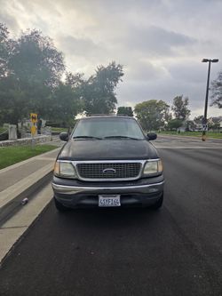 Ford expedition