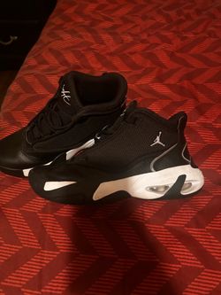 Tenis Jordan flight