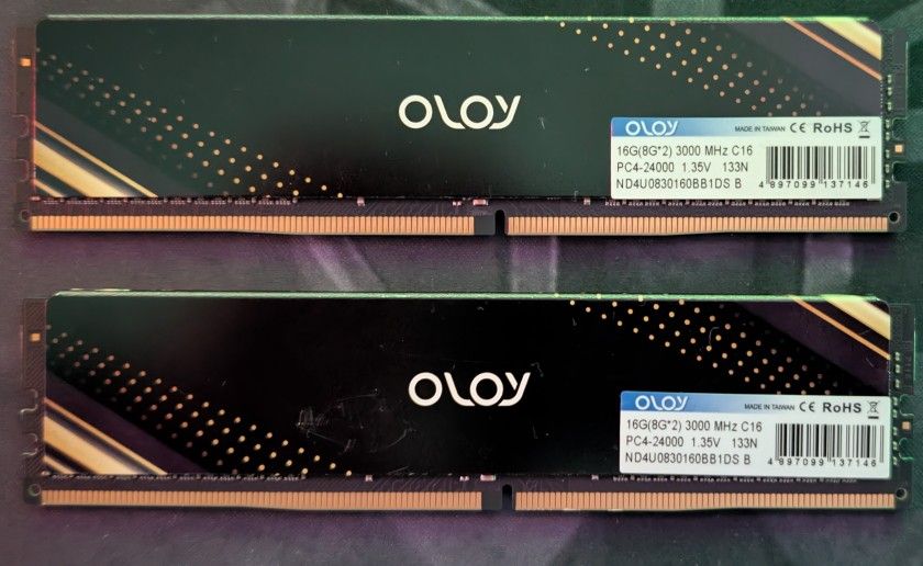 Oloy DDR4 RAM 16GB(8GB*2) 3000MHz CL16